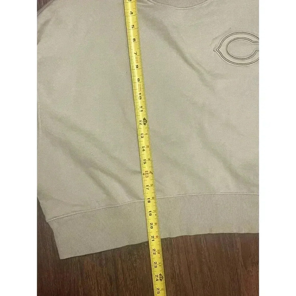 NFL Chicago Bears Pro Standard Green Woman’s‎ Pullover Oversized Sweater Medium - Picture 8 of 9